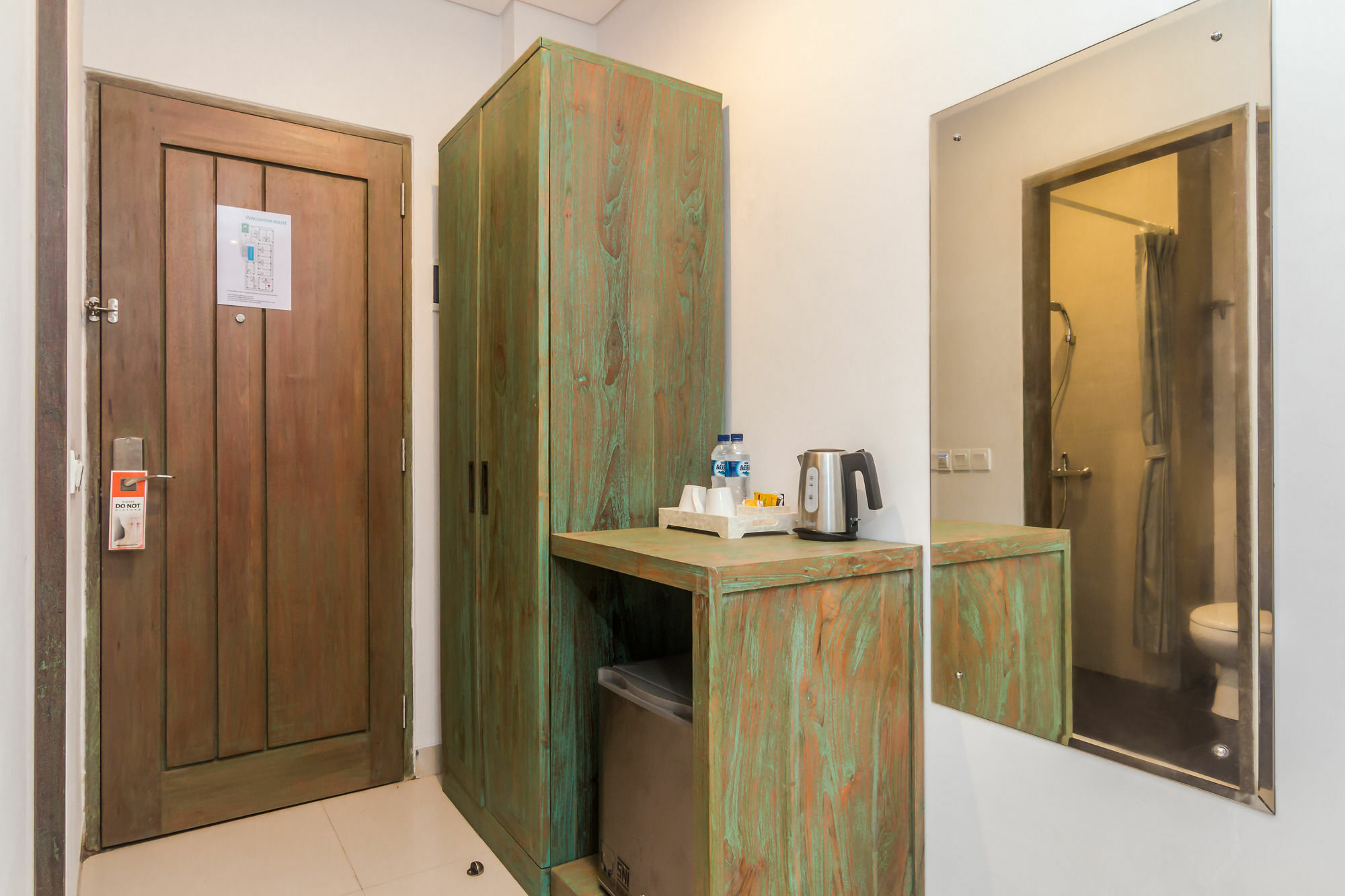 Zen Rooms Seminyak Kayu Jati Kültér fotó