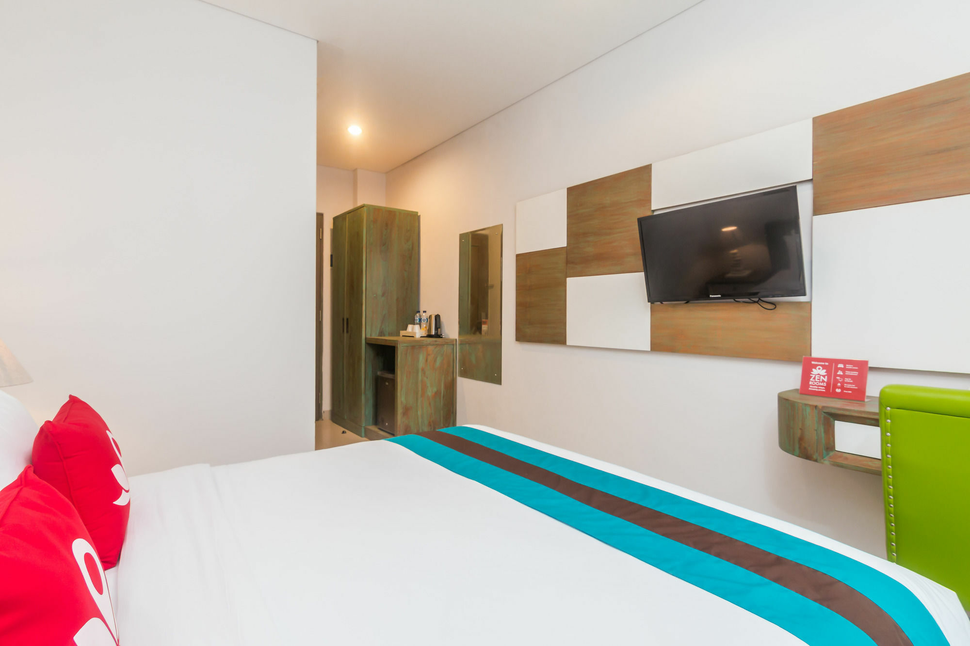 Zen Rooms Seminyak Kayu Jati Kültér fotó